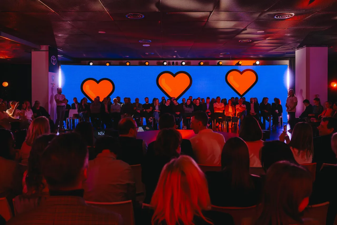 ING — zdjęcie 3 z 30