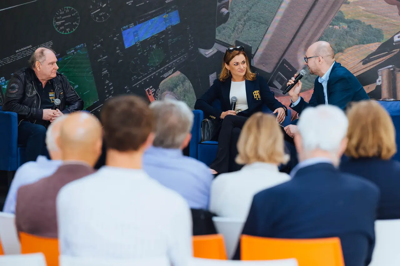 JB Aviation — zdjęcie 11 z 27