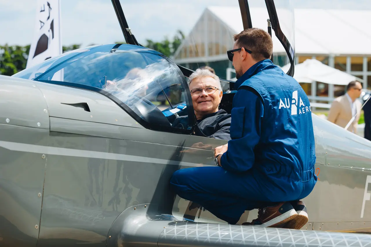 JB Aviation — zdjęcie 26 z 27