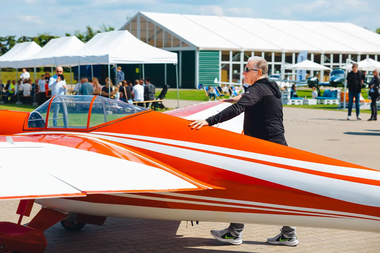 JB Aviation — photo 19 of 27