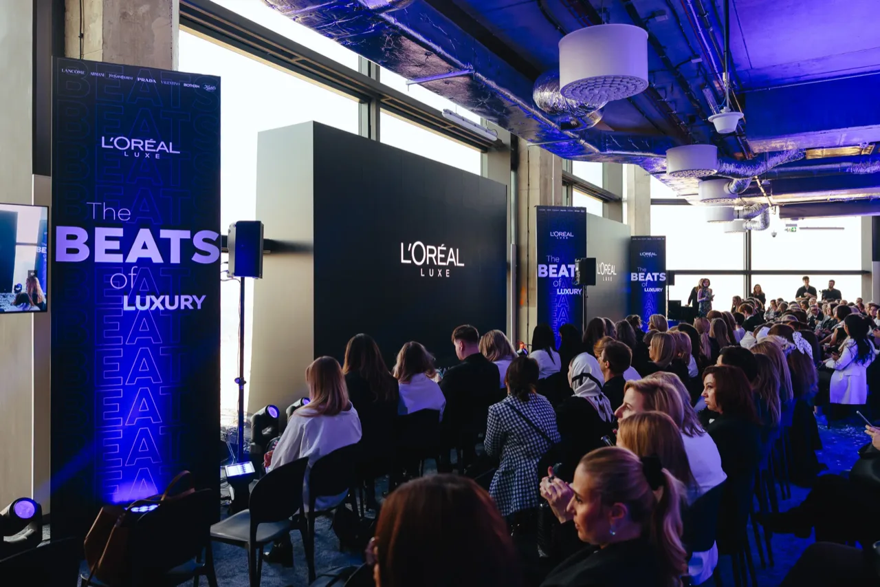 L'Oréal Luxe — zdjęcie 5 z 29