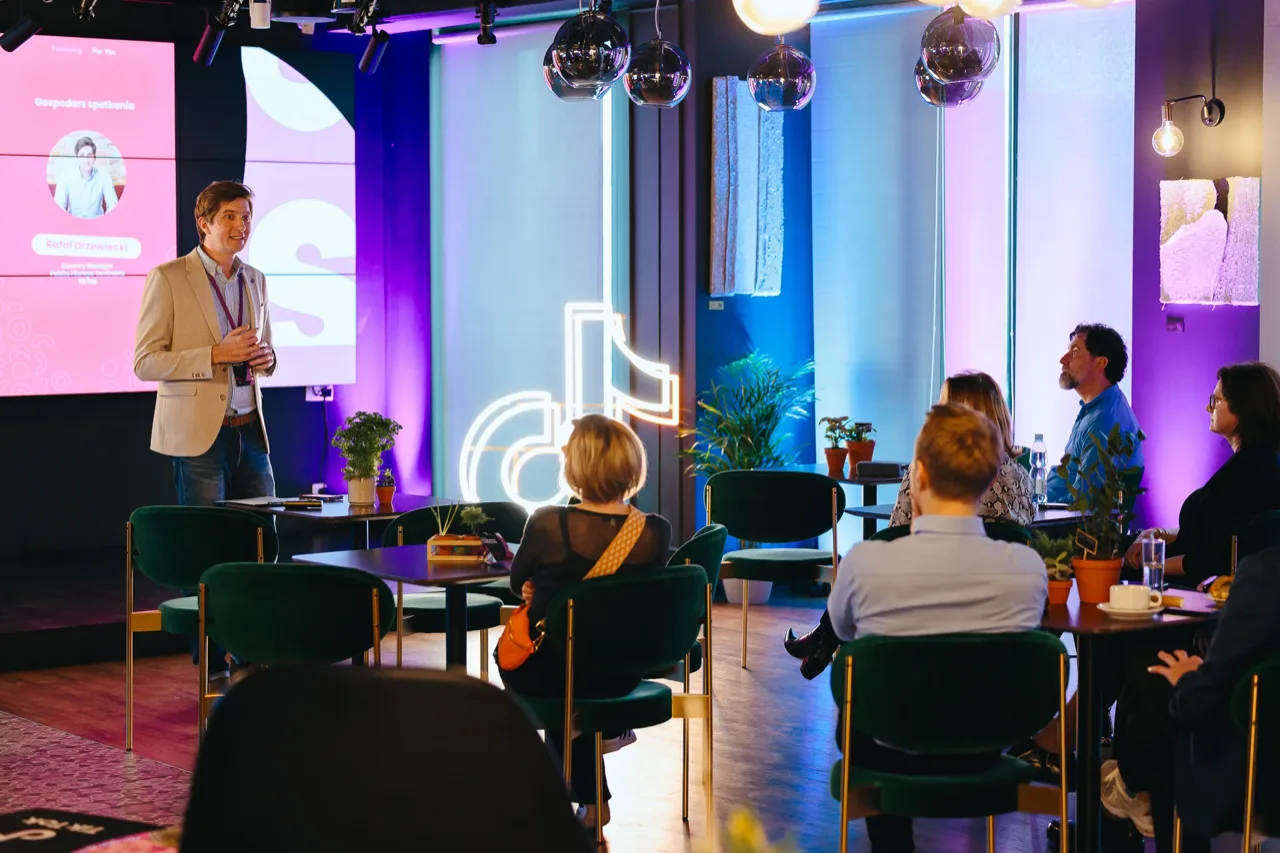 TikTok — zdjęcie 11 z 21