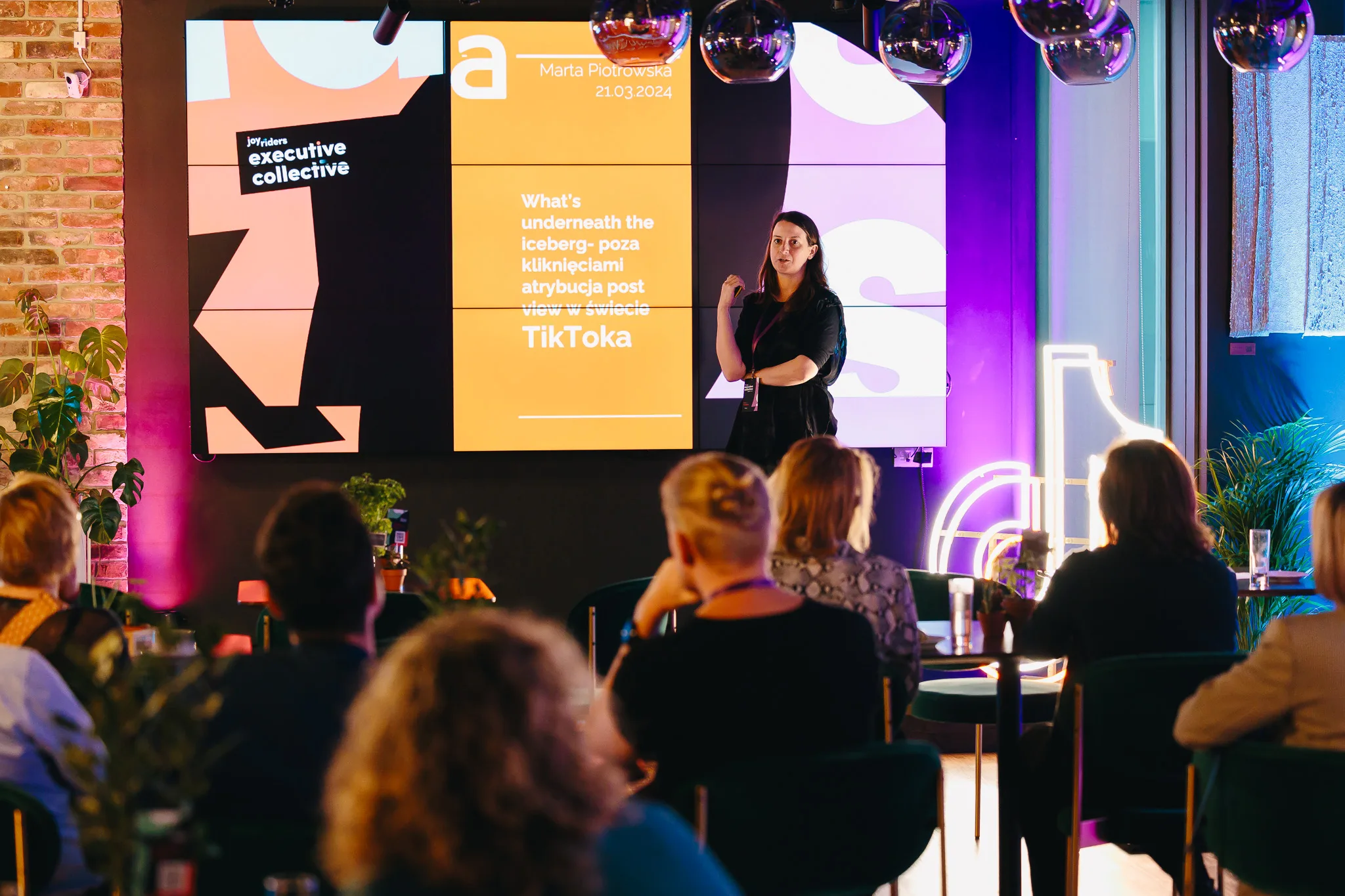 TikTok — zdjęcie 18 z 21