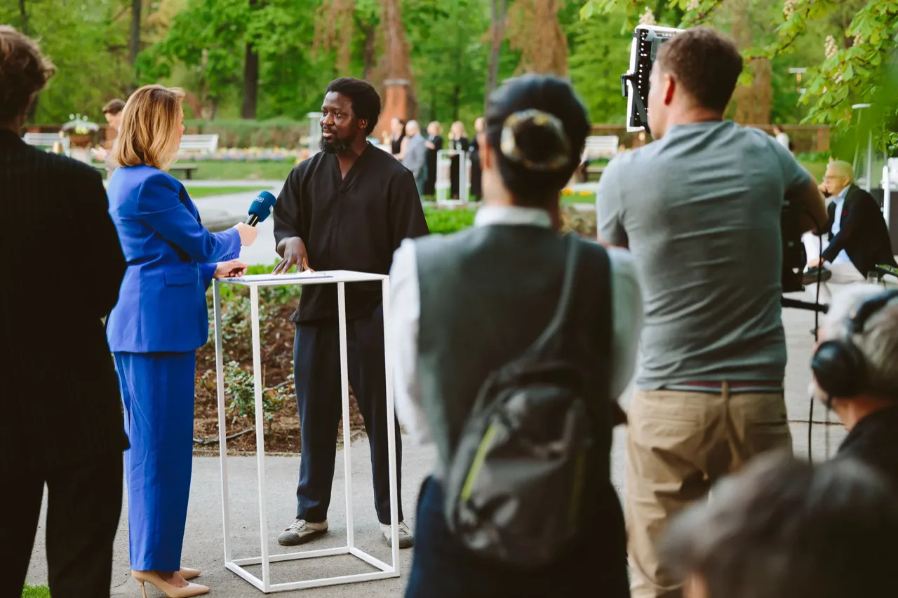 Top Charity Art — photo 10 of 26