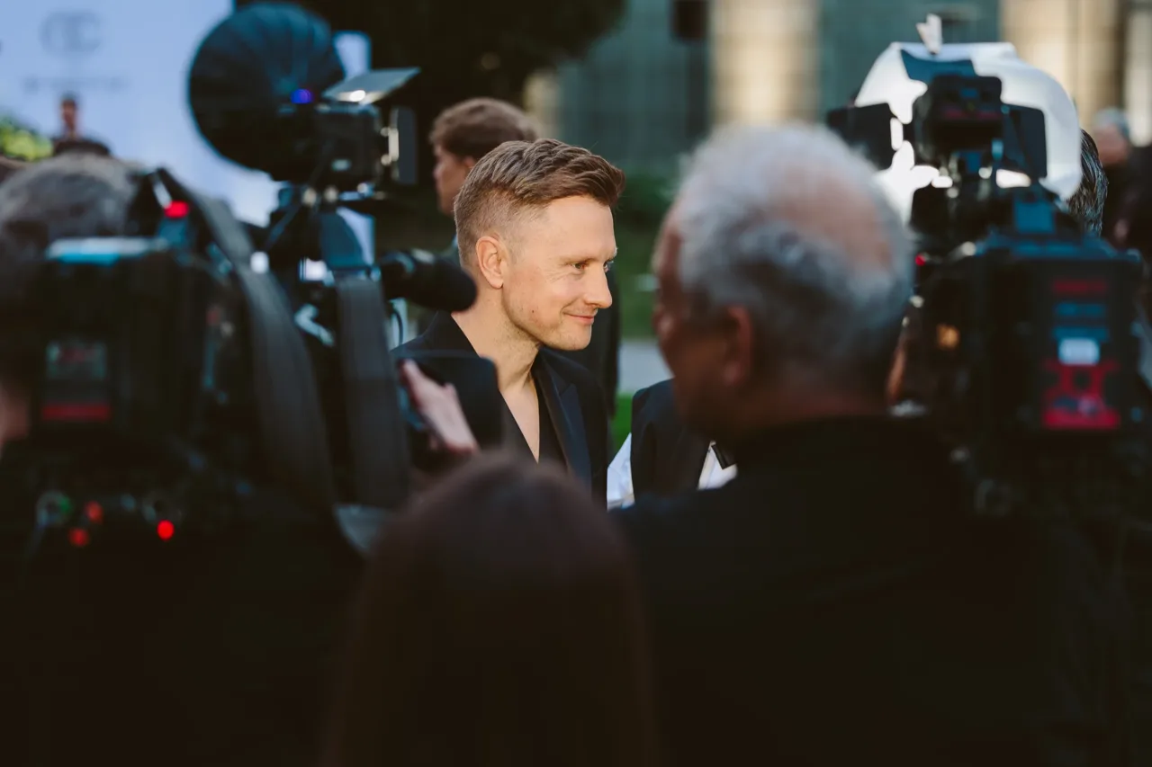 Top Charity Art — photo 15 of 26