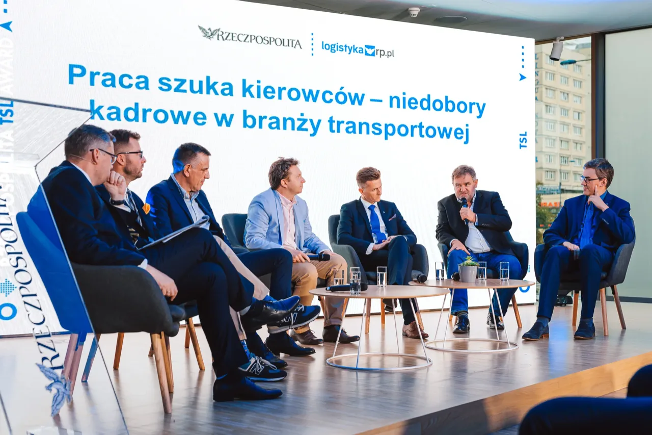 Volvo — zdjęcie 4 z 21