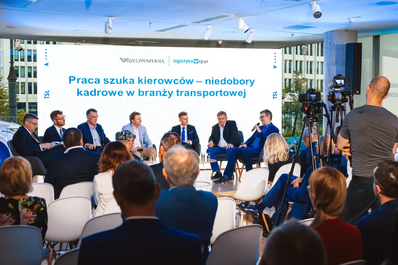 Volvo — zdjęcie 6 z 21