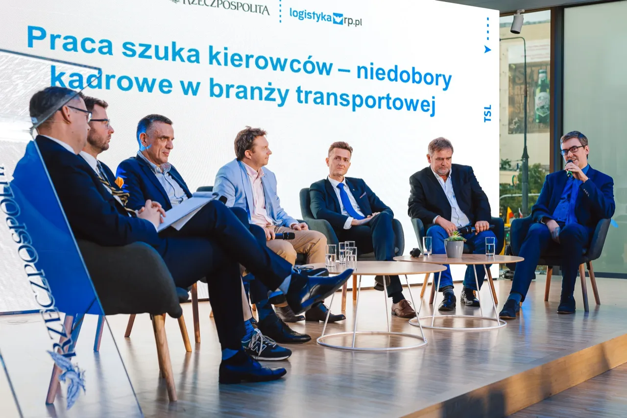 Volvo — zdjęcie 8 z 21