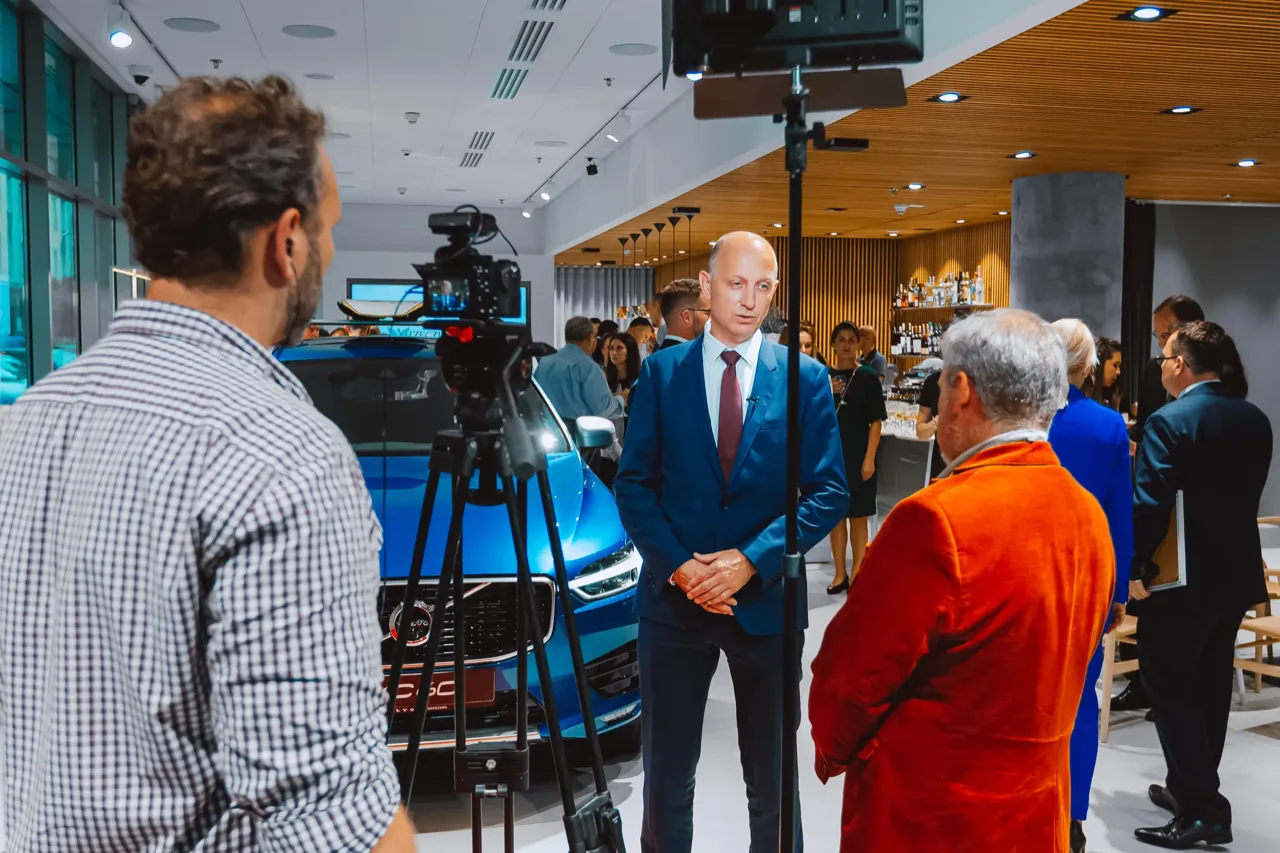 Volvo — zdjęcie 18 z 21